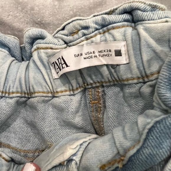 Zara paperbag jeans - Picture 3 of 3